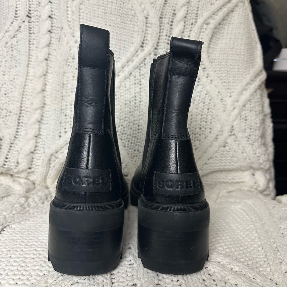 SOREL Joan Now Chealsea Boot Size 10 - Picture 3 of 5